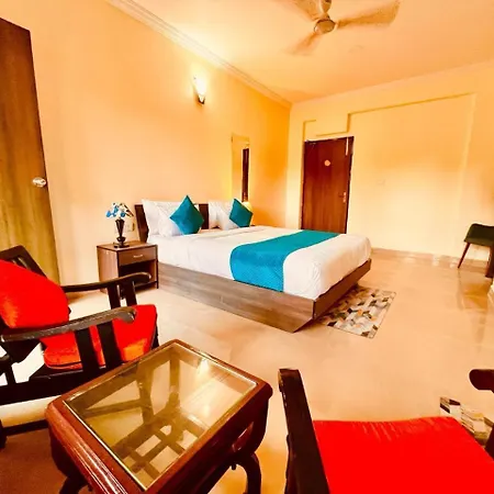 Shivam Classy Calangute Hotel & Resort - 1 Km From Beach